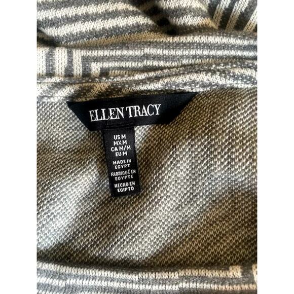 Ellen Tracey Size Medium Sweater Gray & White Chevron Pattern Crew Neck - Picture 5 of 6